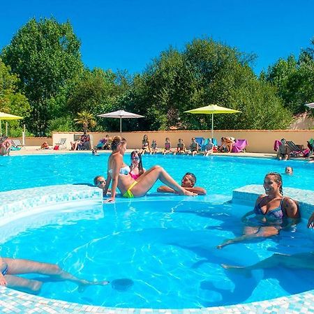 Camping Tranche Sur Mer Apartment Angles  Bagian luar foto